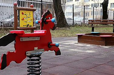 Близо 9000 деца без място в детските градини в София и тази година