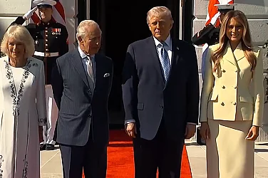 Чарлз III в САЩ при засилена охрана и напрежение преди ключова реч