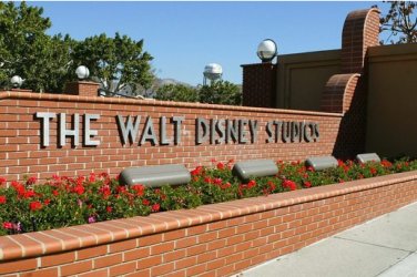 Рекордна сделка: Disney инвестира 1 млрд. долара в OpenAI