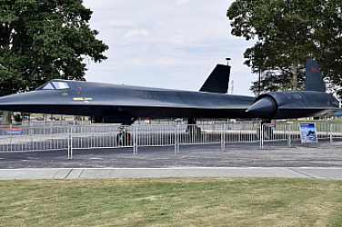 Този самолет постави рекорди, които не са били подобрени половин век