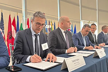 България се включи в инициатива за енергийна сигурност в ЦИЕ, водена от САЩ