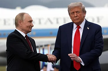 Тръмп твърди, че води продуктивни разговори с Путин и Зеленски за край на войната