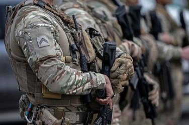 Сигнал за решимост на Европа: Войници на ЕС с мисия в Гренландия