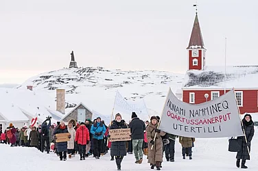 До 100,000 долара на човек: Как Белият дом мисли да изкуши гренландците