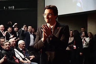 Вот на доверие: Крум Зарков остава председател на БСП