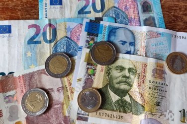 Пари в брой и прецизно пресмятане в дните след Нова година