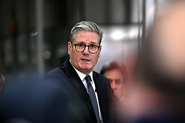 Киър Стармър е на мушката заради бившия британски посланик в САЩ Питър Манделсън