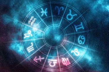 Тренд: 2 млн. българи ходят на ясновидци, а 65% вярват в кармата