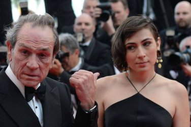 Дъщерята на Томи Лий Джоунс е открита мъртва в хотел в Сан Франциско