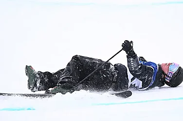 Тежък инцидент в Милано-Кортина: Носилка изнесе звездата Мелвил Айвс от пистата