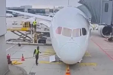 Боинг 787 се срина на летището във Франкфурт, има пострадали /видео/