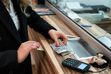 Ще въведат ли таван на лихвите?