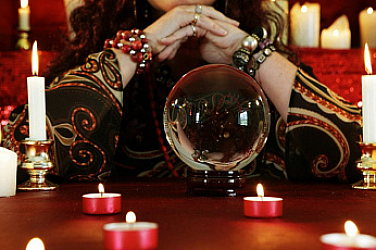 Защо българинът вярва на врачки?