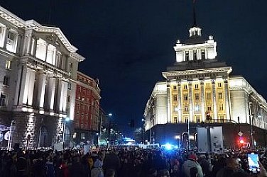 Правителството изтегля приетия на първо четене бюджет за 2026