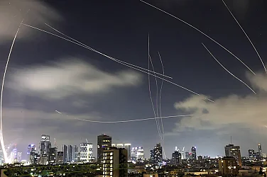 Войната навлезе във втората си седмица: Израел удря Техеран, Иран отвръща с ракети