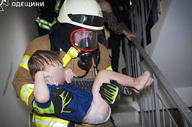 Русия уби семейство при дронов удар в Одеса, ранени са и деца