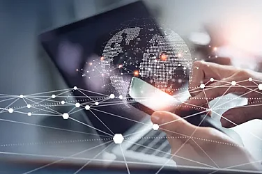 „Престолонаследник на Дубай“ измами румънска бизнес дама с милиони