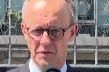 Мерц: Европа трябва да се еманципира от САЩ и не се принизява