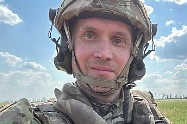 Главният редактор Юрий Бутусов стана войник на фронта, истини за войната от окопите в Украйна