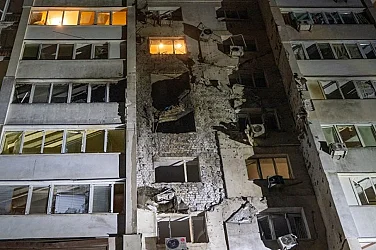 Десетки пострадали, включително деца, при руски удари срещу украински градове