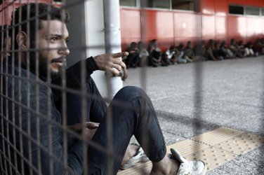 За денонощие на о-в Крит са пристигнали над хиляда нелегални мигранти