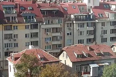 Пазарът на имоти: Спад в броя на сделките, цените се запазват