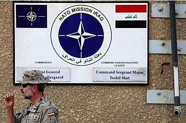 НАТО изтегля войските си от Ирак, мести ги в Италия