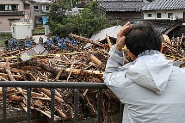 7,6 по Рихтер: Мощен трус разтърси Япония, очаква сe цунами до три метра