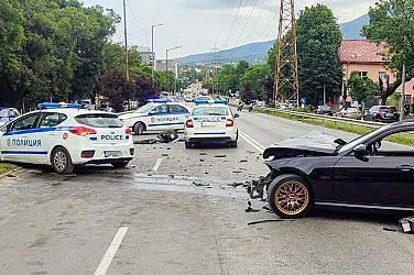 По-малко загинали и ранени по българските пътища през миналата година