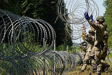 Латвия се подготвя за евентуална руска инвазия