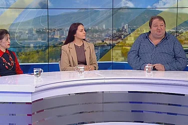 Езиковеди: Политическият език се превърна в клишета, агресия и „нищо-говорене“