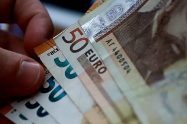 Ресто в лев крайно изключение, иначе е тежко нарушение. Нямат право да връщат в каквато валута преценят