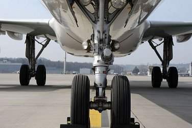 Държавата въвежда нов план за действие при заплаха за въздушния трафик