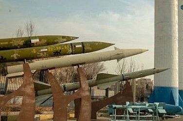 Иран към Израел: Ако САЩ ни ударят, ще бомбардираме Тел Авив