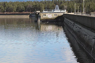 Няма язовири, които да създават проблеми, твърди комисар Джартов