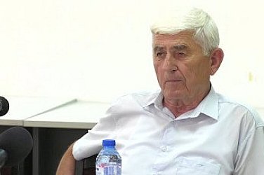 Шефът на запасните военни вербува гласове за Румен Радев, потресени свидетели пишат на ЦИК и военния министър