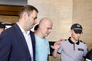 Задържане под стража за Никола Барбутов