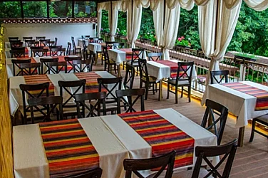 Ресторантьорите пак искат по-нисък ДДС: Докъде стига апетитът за помощ?