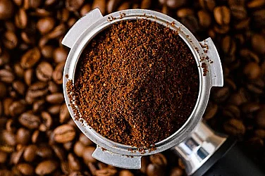 Очаква се спад в цените на кафето след рекордния пик през 2025 г.