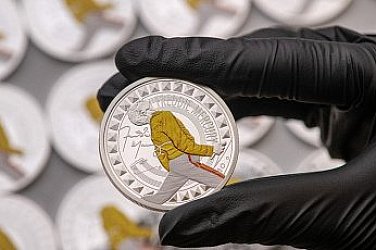 Монета с Фреди Мъркюри пуснаха от кралския монетен двор във Великобритания