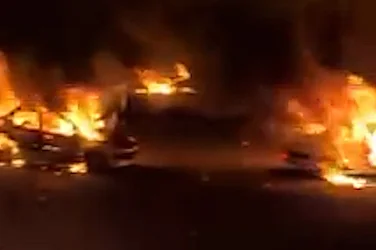 САЩ изтеглят военни от Иран, кюрдски бойци опитват да навлязат от Ирак