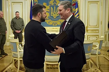 Стармър посреща Зеленски: „Войната с Иран да не се превърне в подарък за Путин“