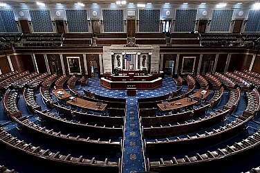 Сенатът на САЩ одобри бюджет до септември, запази помощта за Украйна и НАТО