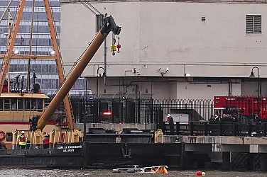 Ню Йорк и Ню Джърси vs. Тръмп: Местните власти съдят администрацията заради спряно финансиране