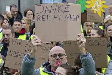 Германия остава без градски транспорт: Синдикатите стачкуват за подобряване на условията на труд