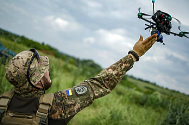 Сто дрона над Русия: Нова атака на Украйна по енергийната инфраструктура