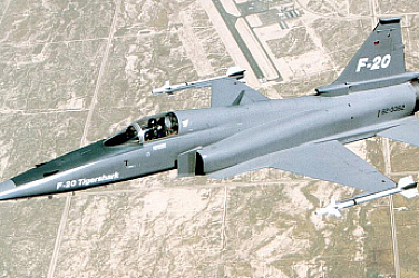 Изтребител без късмет: САЩ се отказват от производството на F-20 Tigershark