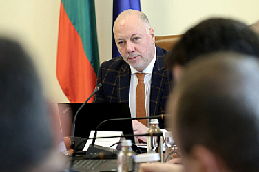 Кабинетът свиква първото заседание на борда по водите за спешни действия срещу водната криза