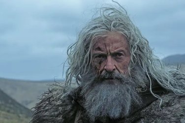 Излязоха първи кадри на Хю Джакман като Робин Худ