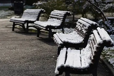 Сняг, виелици и рязко застудяване